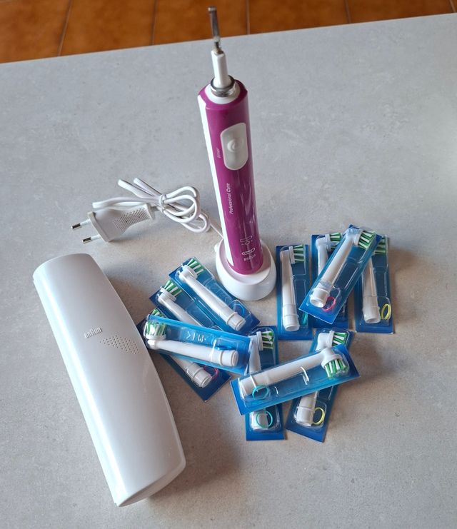 Cepillo Dental Eléctrico Oral-B Braun