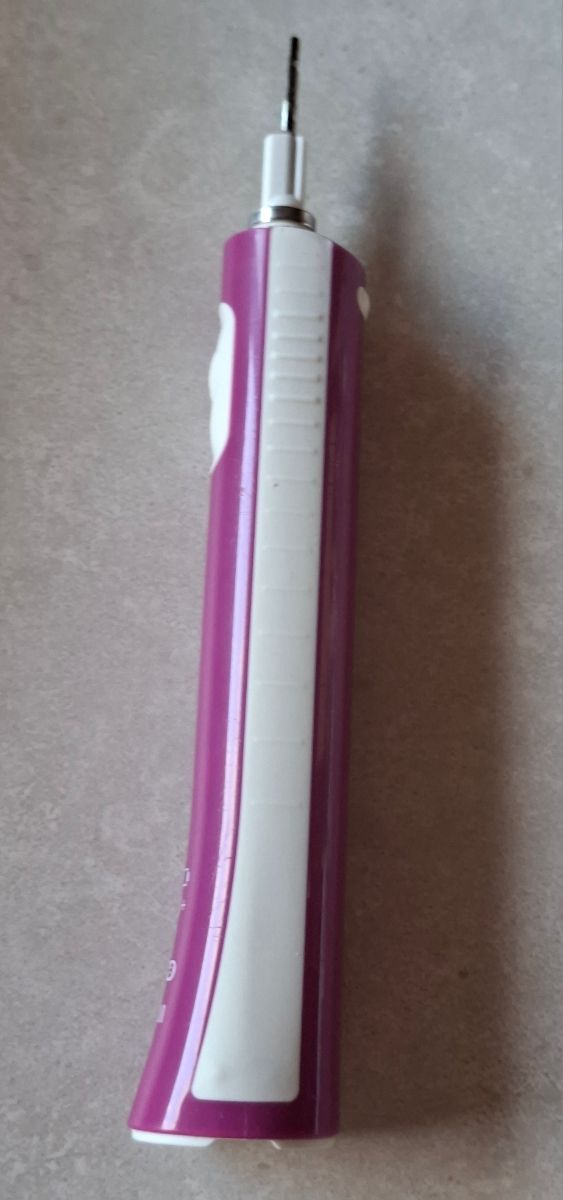 Cepillo Dental Eléctrico Oral-B Braun