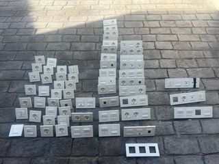 Lote de interruptores Niessen Zenit