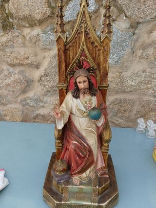 Estatua Cristo Pantocrátor Sede