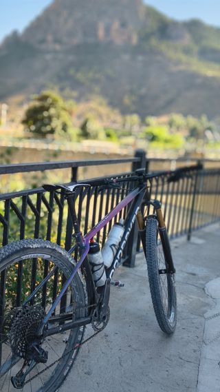 Mondraker Chrono Carbón DC RR 2024