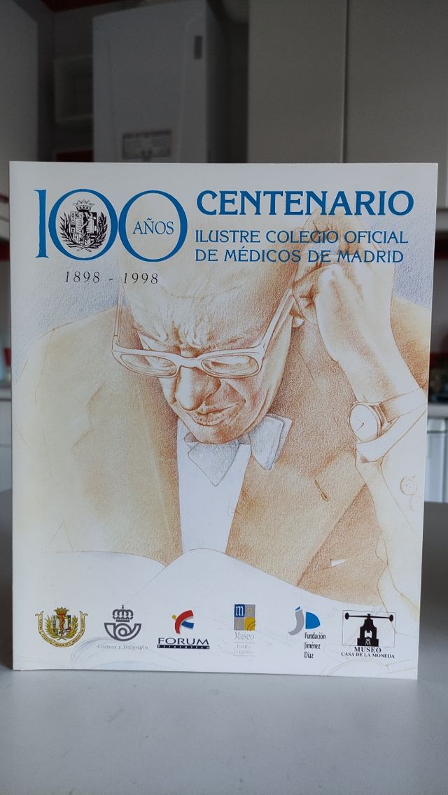 Centenario Ilustre Colegio Médicos
