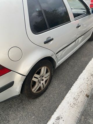 Volkswagen Golf 2000