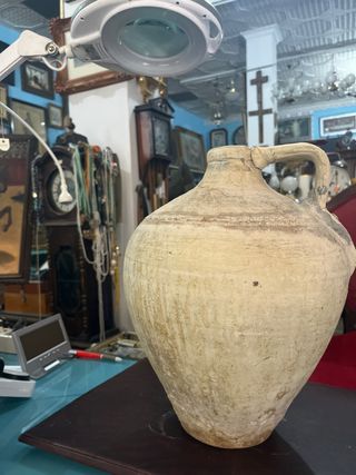 Cántaro de Osuna antiguo