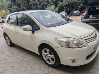 Toyota Auris 2010