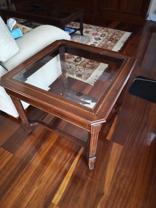 Mesa de centro de salón de madera y cristal