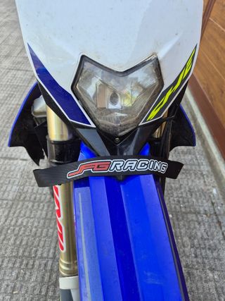 Sherco 125 válida pa A1 y carnet B