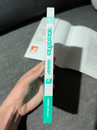 CHOBITS 4 Clamp la leyenda sigue (Spanish Español)