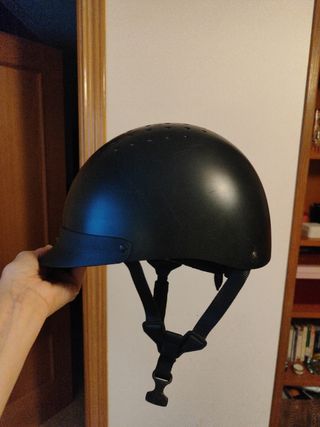 Casco de equitación negro