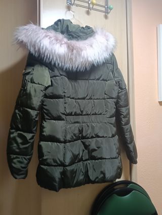 Chaqueta plumífera verde