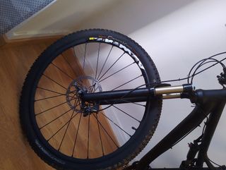 Bicicleta de descenso profesional fibra carbono