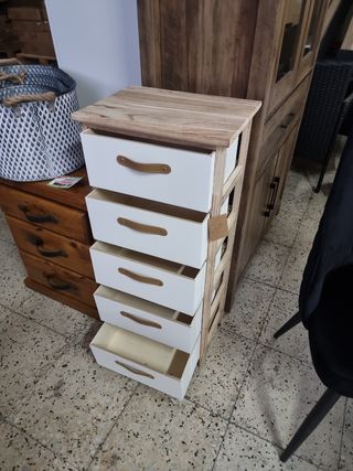 Cajonero blanco y madera con tiradores