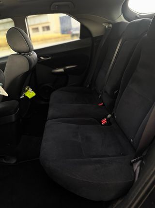 Honda Civic 2.2 140cv 5p