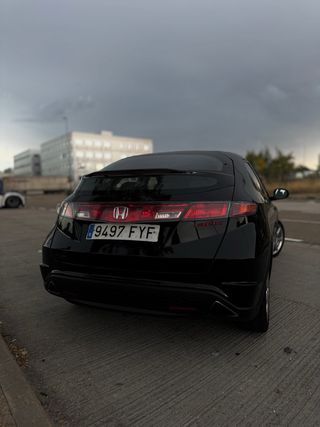 Honda Civic 2.2 140cv 5p
