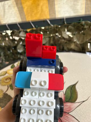 Macchinina polizia giocattolo