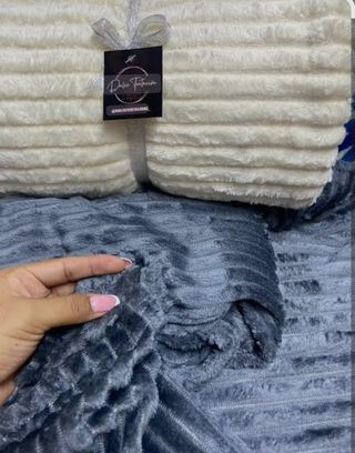 Mantas de peluche para matrimonio Una 25€ Dos 40€