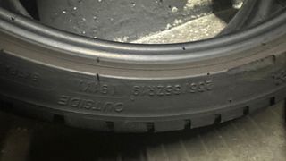 Neumatico 235/35 19 MICHELIN