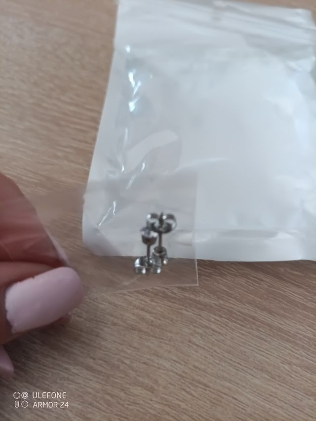 Pendientes plateados