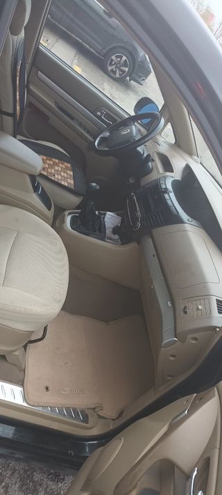 SsangYong Rodius 2009