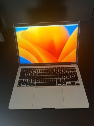 MacBook Air 13 2020 8GB Plata Bateria 50% A2179
