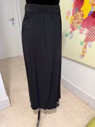 Falda midi negra de Sita murt
