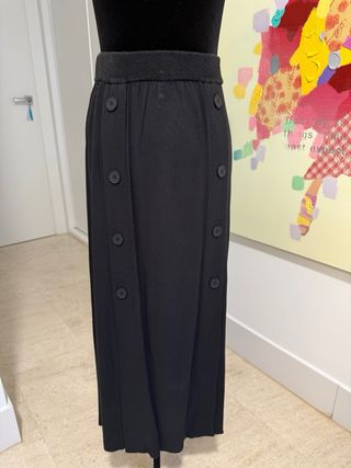 Falda midi negra de Sita murt