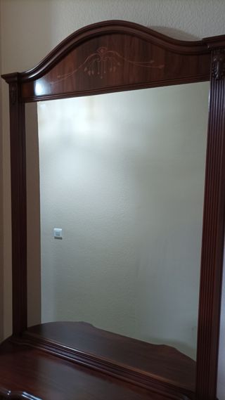 Mueble recibidor con espejo