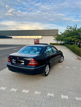 Mercedes-Benz Clase C 220 cdi