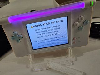 Nintendo DS Lite Game Boy Macro Edición Neon
