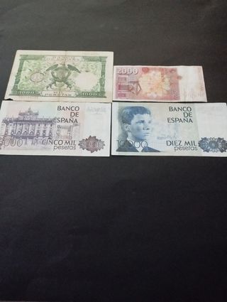 Billetes españoles antiguos: 1000, 2000, 5000, 100