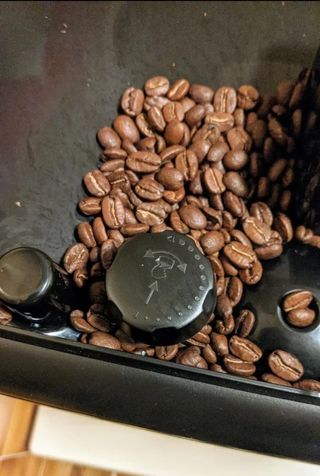 Cafetera Philips Serie 2200 Superautomática