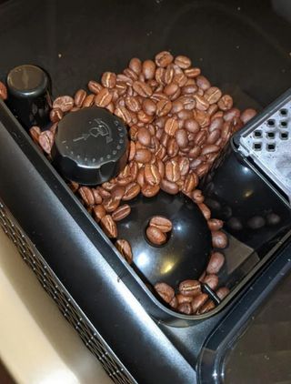 Cafetera Philips Serie 2200 Superautomática