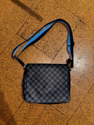 Bandolera Louis Vuitton Gris y Azul
