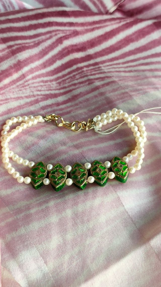 Pulsera Shaddy Vintage Perlas y Esmalte