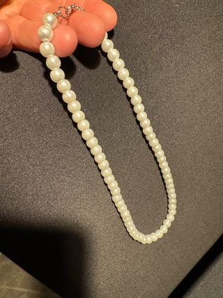 Collana di perle bianche lunghezza 49/50 cm