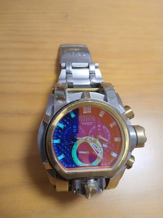 Reloj Invicta Bolt Zeus Oro Multicolor original