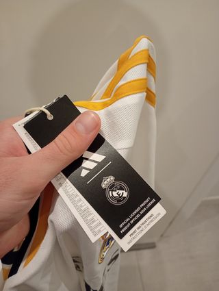 Camiseta Real Madrid Adidas Talla L 2024