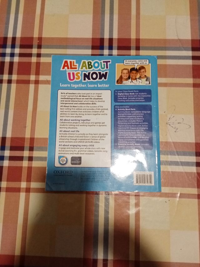 All About Us Now 3. Class Book