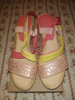 Sandalias de Cuña Ixart Talla 38 para mujer.