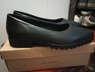 Zapatos planos Gioseppo negros mujer