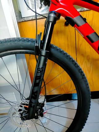 Bicicleta Trek Roja y Negra
