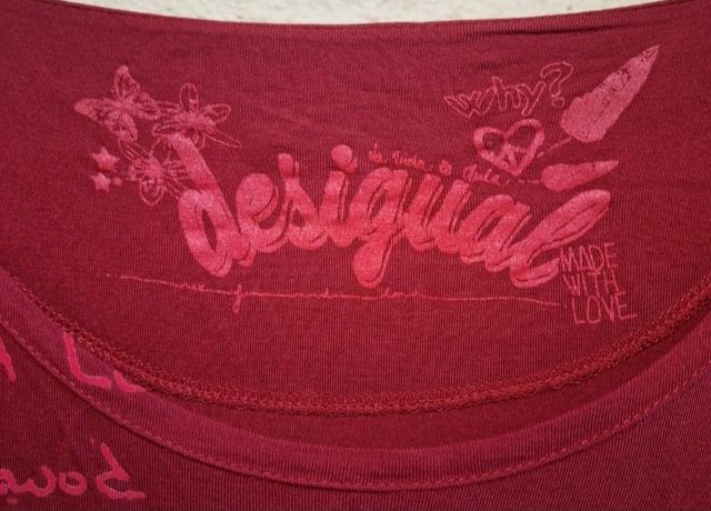 Camiseta burdeos de Desigual