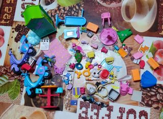 Lote figuras y accesorios Polly Pocket