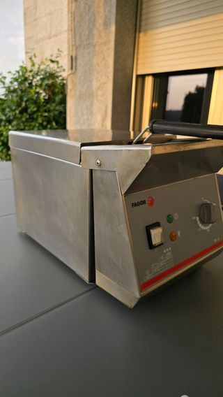 Freidora industrial Fagor 8L