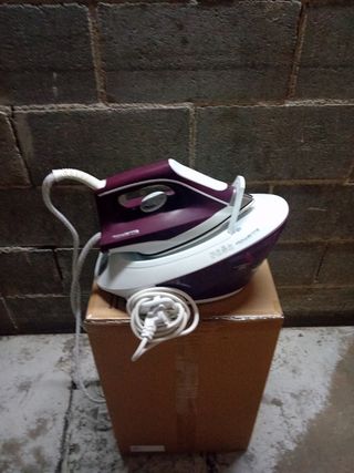 Plancha de vapor Rowenta VR8216