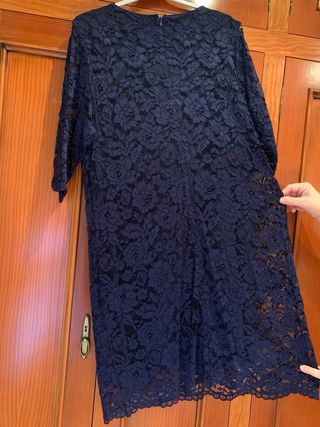 Vestido de fiesta azul con lentejuelas
