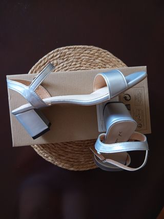 Sandalias Plata Talla 40 Nuevas