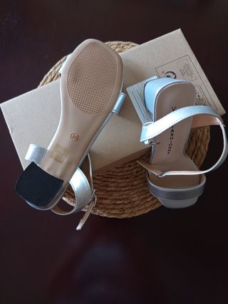 Sandalias Plata Talla 40 Nuevas