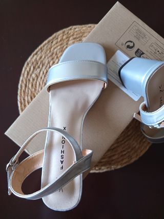 Sandalias Plata Talla 40 Nuevas