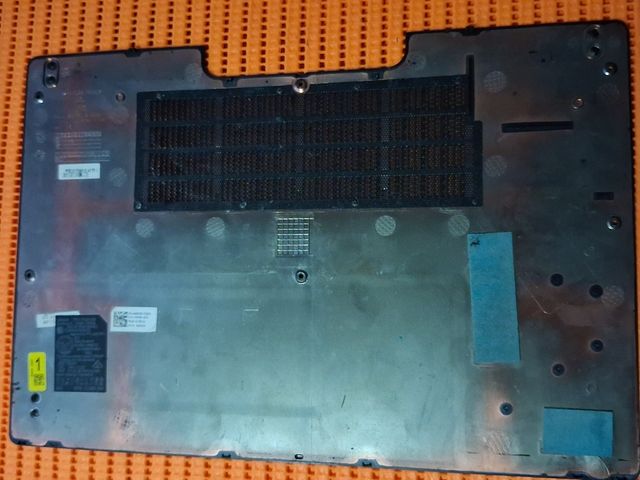 Tapa inferior Dell Latitude e5450